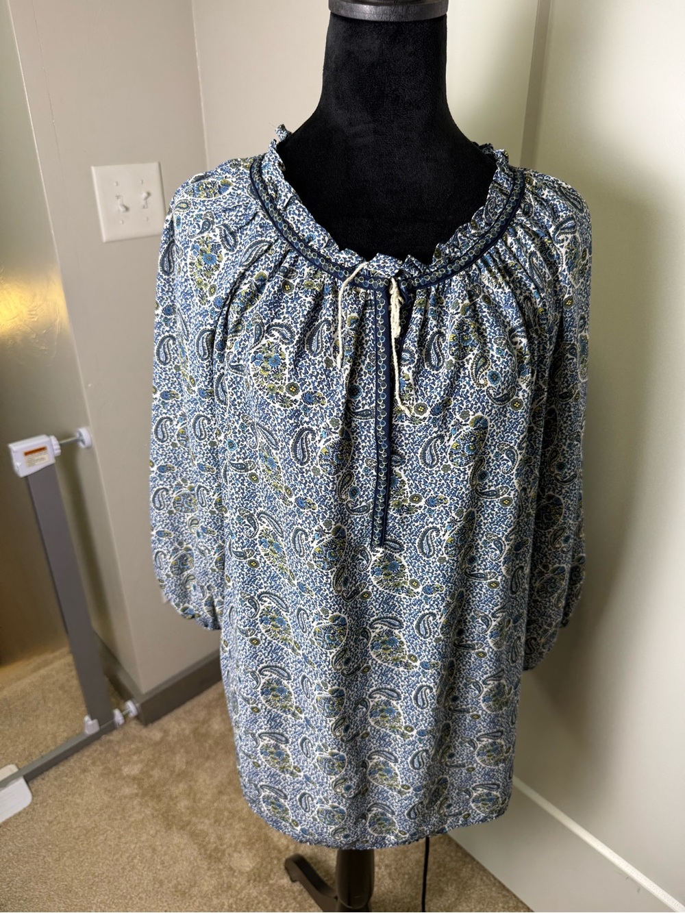 Max Studio Plus Size Blue Paisley Floral Tunic Top Tie Front Flowy Boho Ruffle